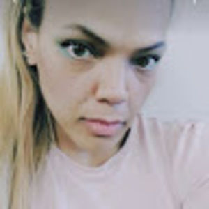 Meet your Posher, Tritia